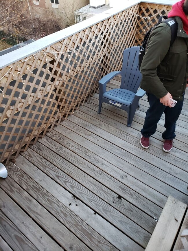 Building Photo - 1533 Cecil B. Moore Ave