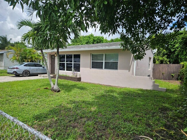 Foto del edificio - 2111 Wiley Ct