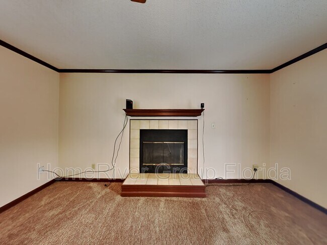 Building Photo - 3201 Penifield Dr