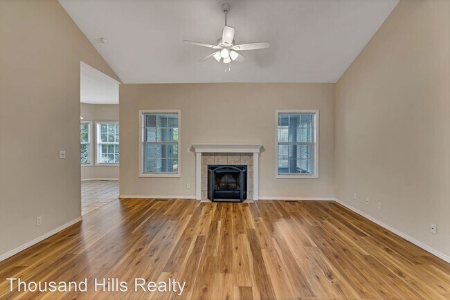 Building Photo - 3 br, 2 bath House - 147 Daless Ct