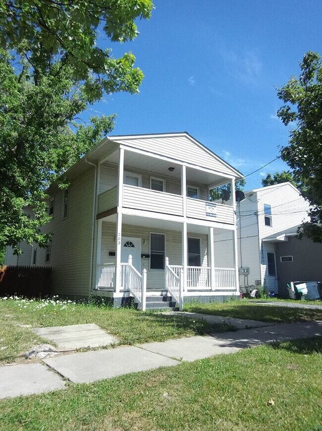 Foto del edificio - 203 Cherry St