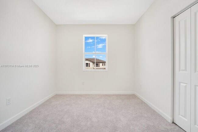 Foto del edificio - 2805 SE 26th Ave