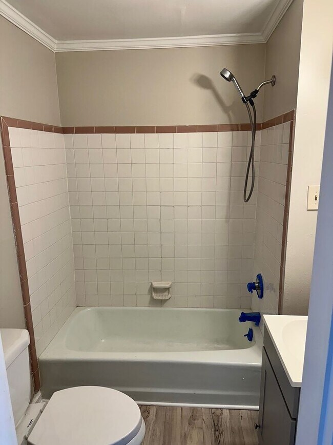 Foto del edificio - 4118 Iberville St
