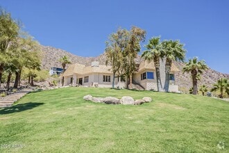 Building Photo - 5654 E Mesquite Ln