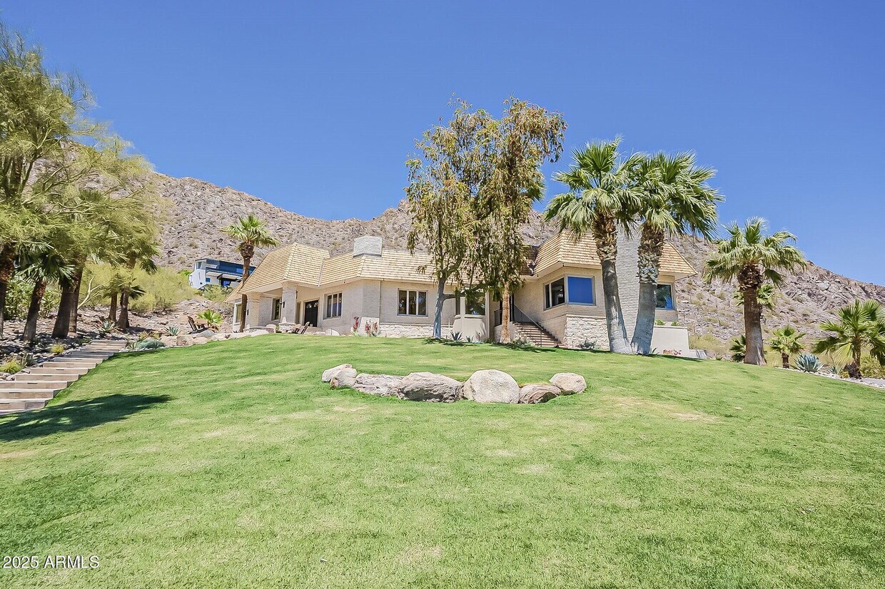 Primary Photo - 5654 E Mesquite Ln