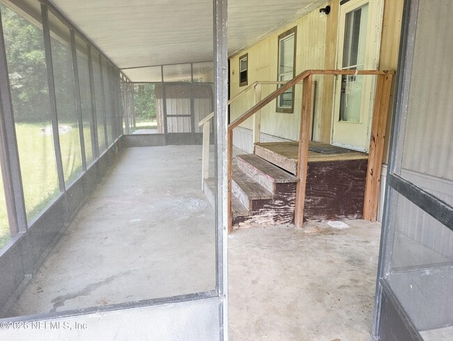 Building Photo - 220 Guy Ave