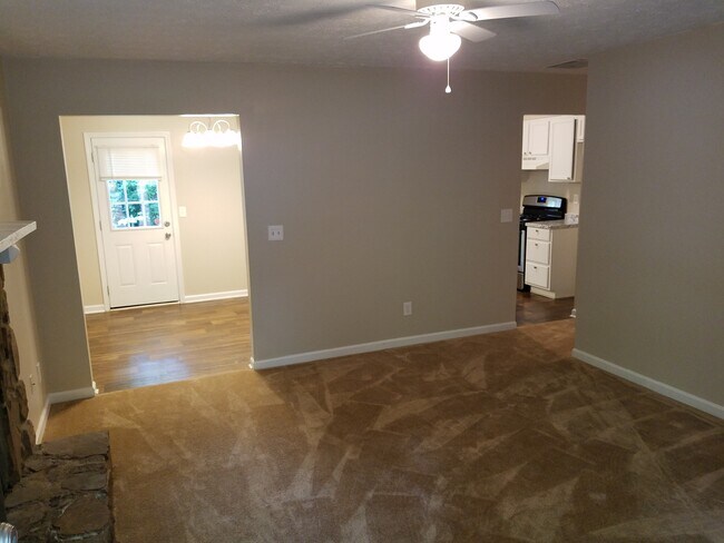 Foto del edificio - 816 Bellemeade Way SW