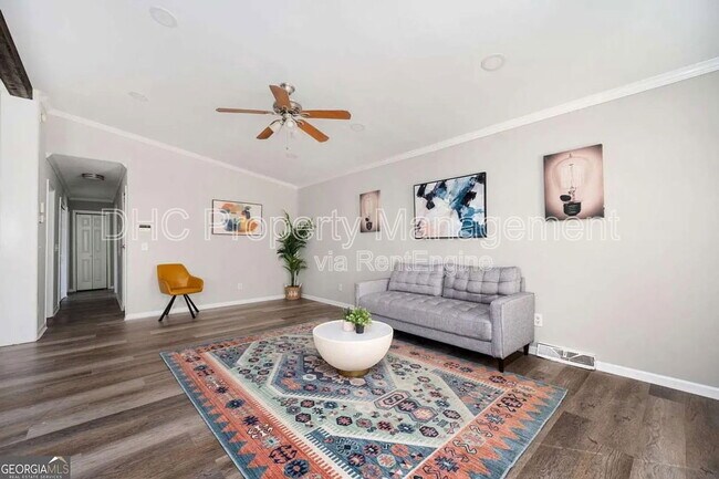 Foto del edificio - 3162 Alston Dr