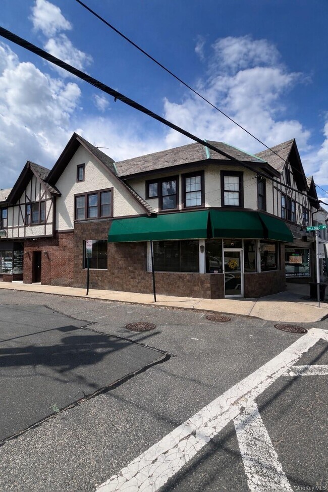 Foto del edificio - 3 Hillside Ave