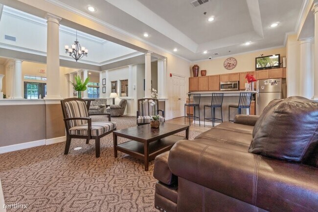 Foto del edificio - 6504 Falcon River Way