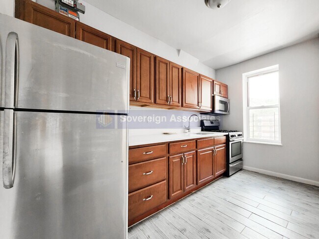 Building Photo - 600 West 196th Street