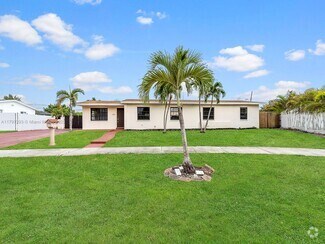 Building Photo - 16321 SW 96th Ave