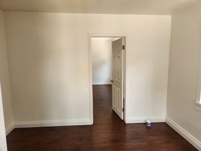 Foto del edificio - 3361 1/2 Roseview Ave