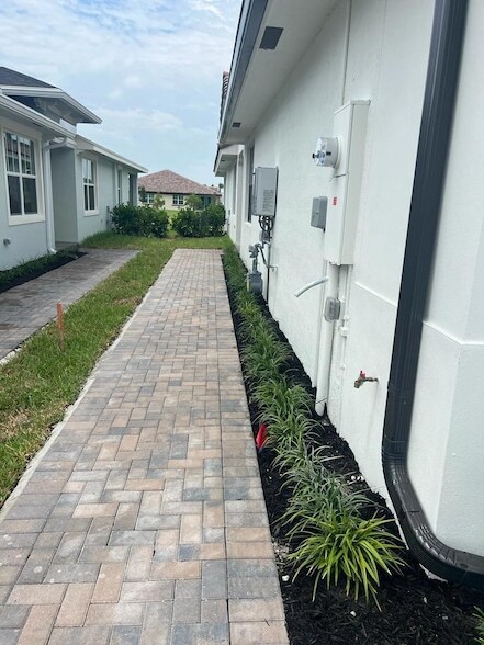 Photo - 1231 Tangled Orch Trce House