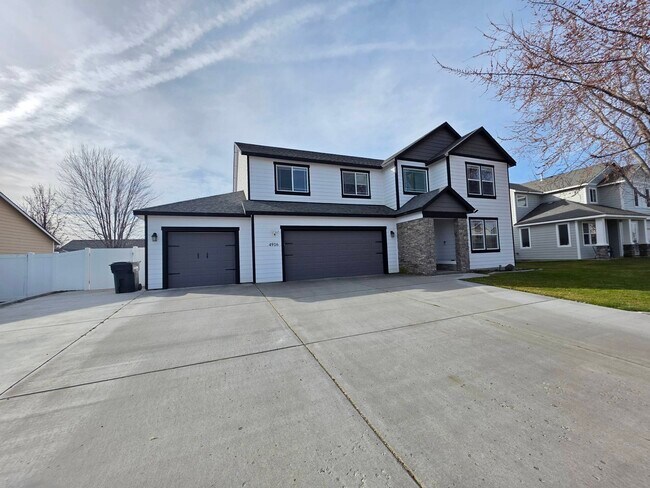 Foto del edificio - 4916 Laredo Dr