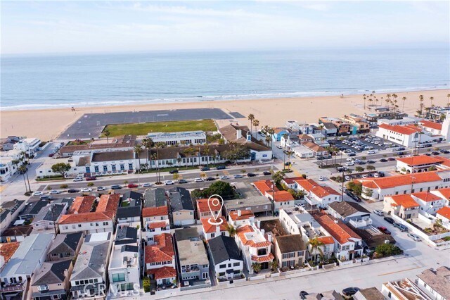 Building Photo - 1319 W Bay Ave