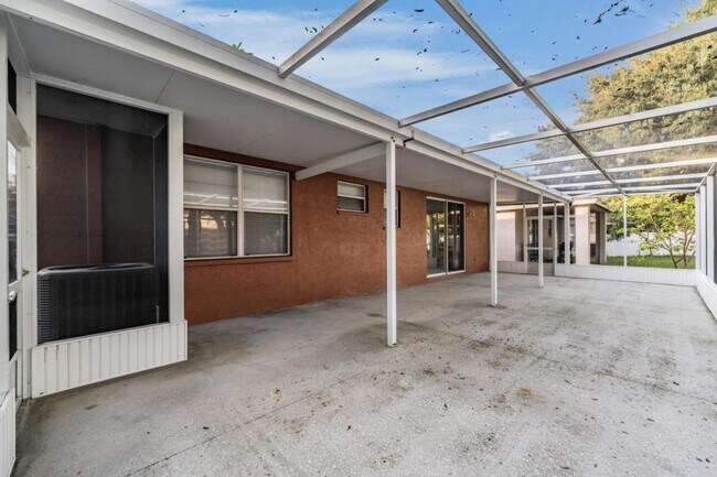 Foto del edificio - 13015 Terrace Brook Pl