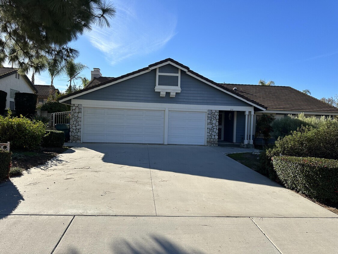 213 Gracefield Way, Riverside, CA 92506 House Rental in Riverside, CA