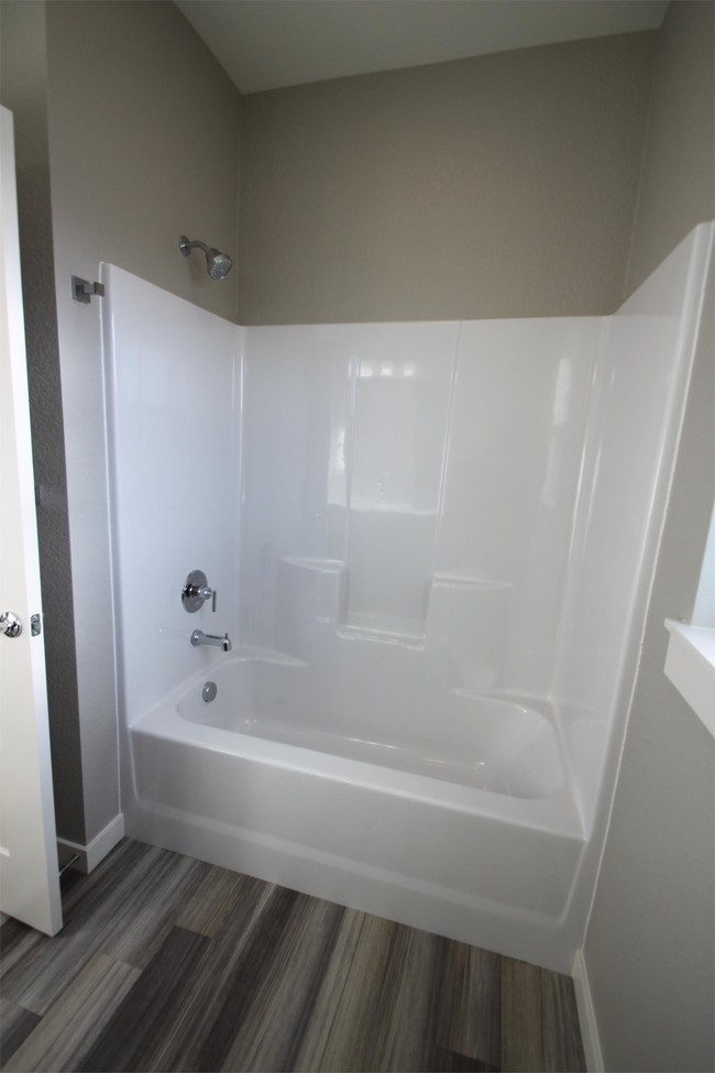 Foto del edificio - 830 Crestmont Way