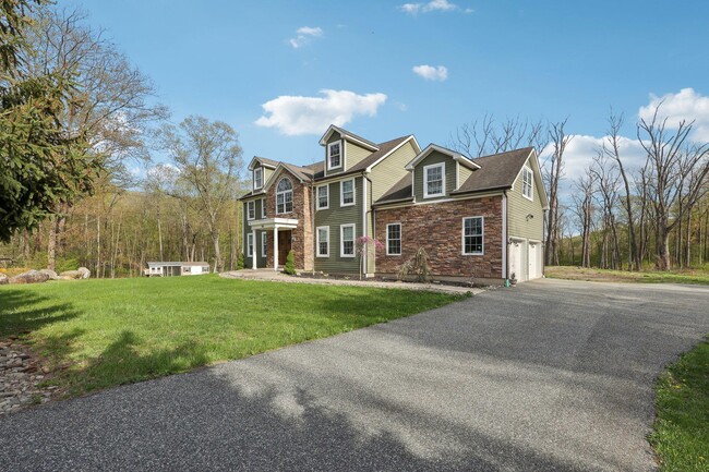 Building Photo - 56 Benjamin Meadow Rd