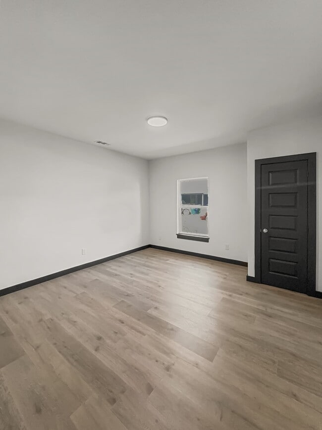 Building Photo - 3603 McDougal St