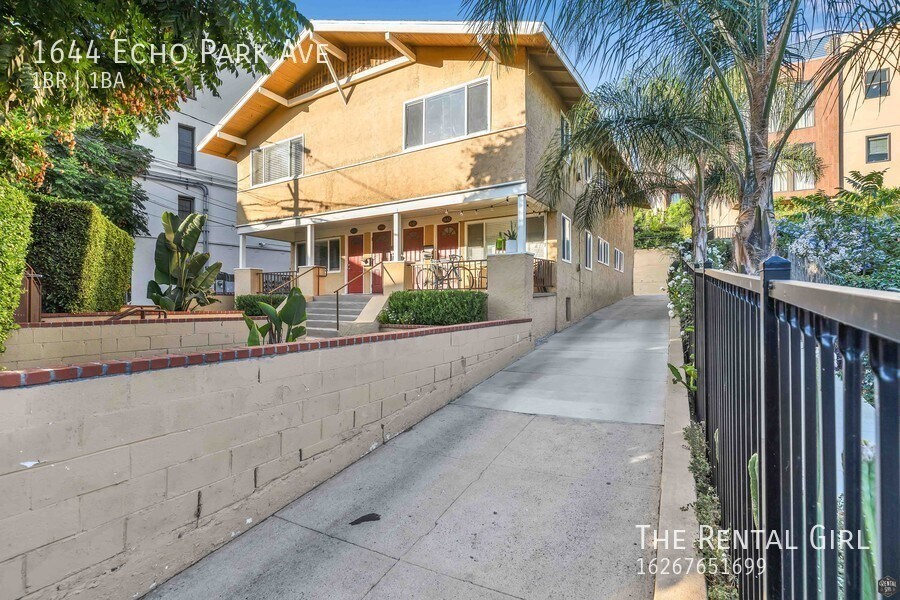 1644 Echo Park Ave, Los Angeles, CA 90026 Room for Rent in Los