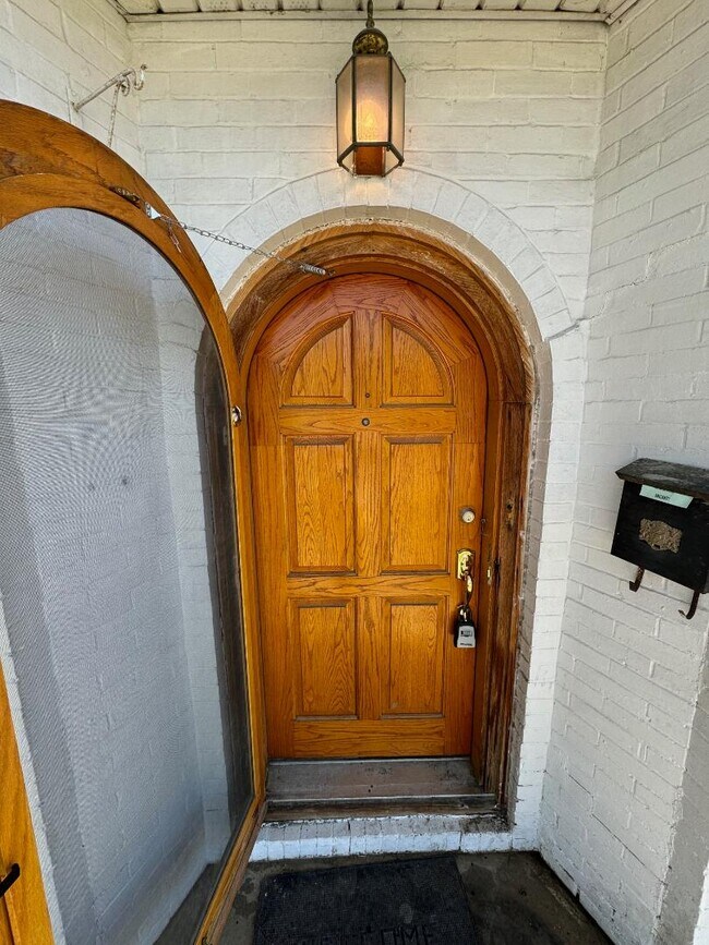 Foto del edificio - 3140 N 48th St