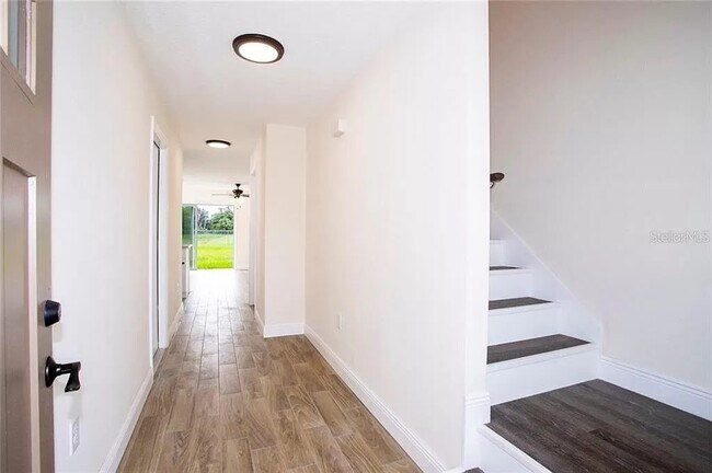 Building Photo - 2637 Hunt Club Ln