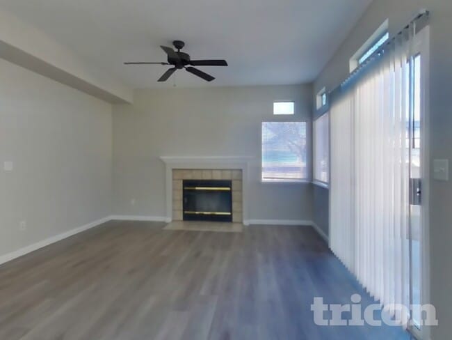 Building Photo - 301 Zachary Dr