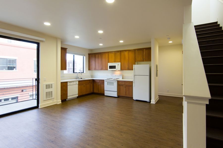 Primary Photo - 2224 Emily St