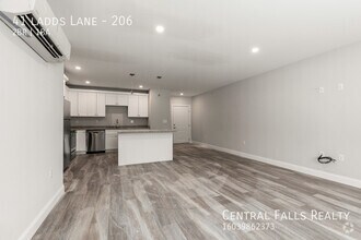 Building Photo - 41 Ladds Ln