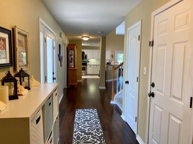 Building Photo - 333 Tequesta Dr