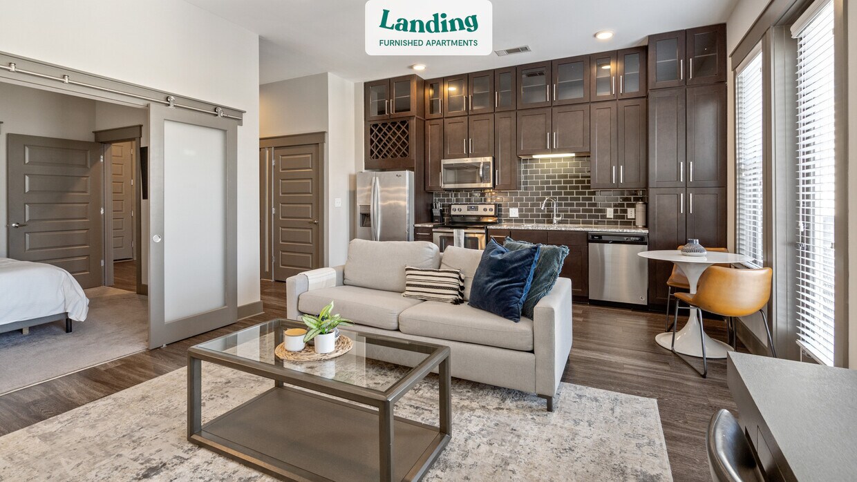 Foto principal - 8110 Park Ln