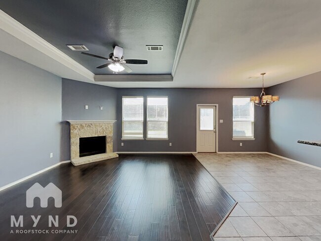Foto del edificio - 2058 Rosebury Ln
