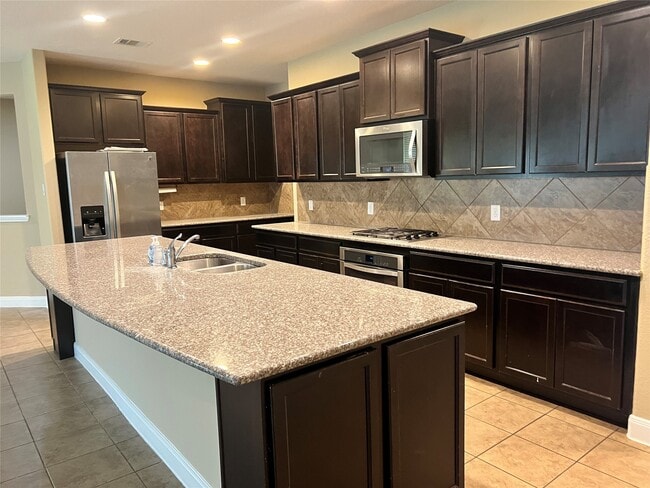 Foto del edificio - 4318 Bay Wind Ct