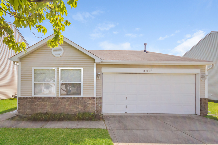 Foto principal - 1845 Blue Pine Ln