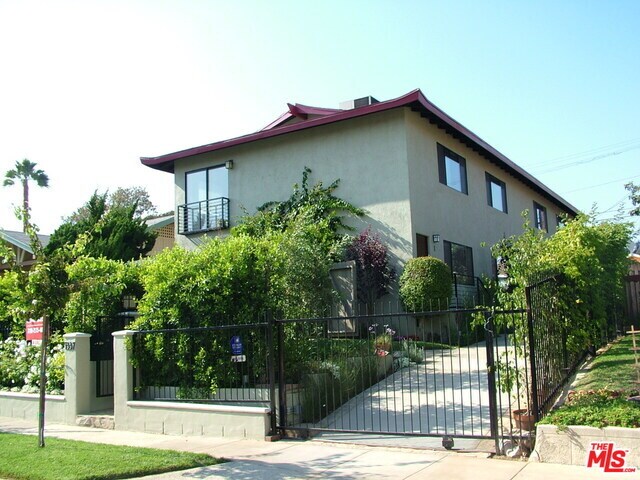 Building Photo - 4337 Kingswell Ave