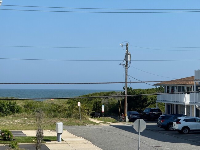 Building Photo - 111 W Brigantine Ave