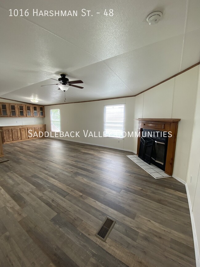 Building Photo - 1016 Harshman St