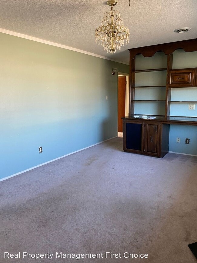Building Photo - 3 br, 1.5 bath House - 1310 Houston Street