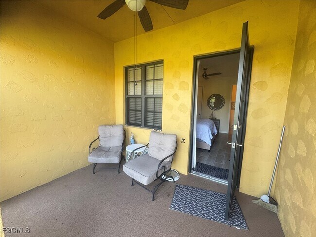 Building Photo - 11908 Izarra Way