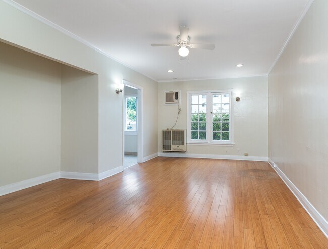 Foto del edificio - 1326 N Edgemont St