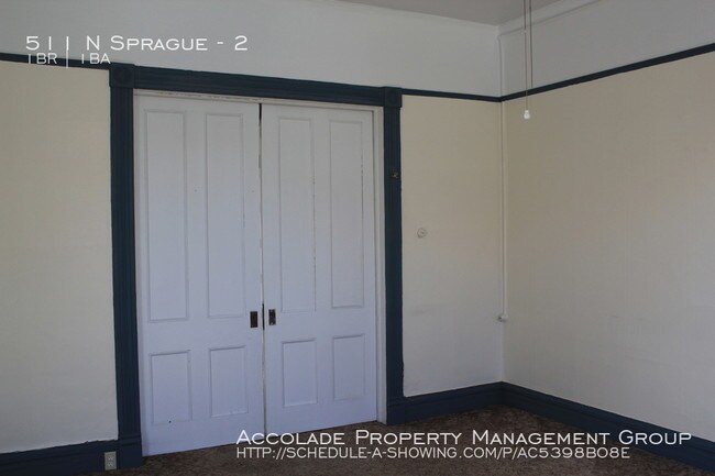 Building Photo - 511 N Sprague St