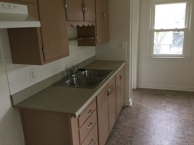 Building Photo - 4941 W Swords Cir