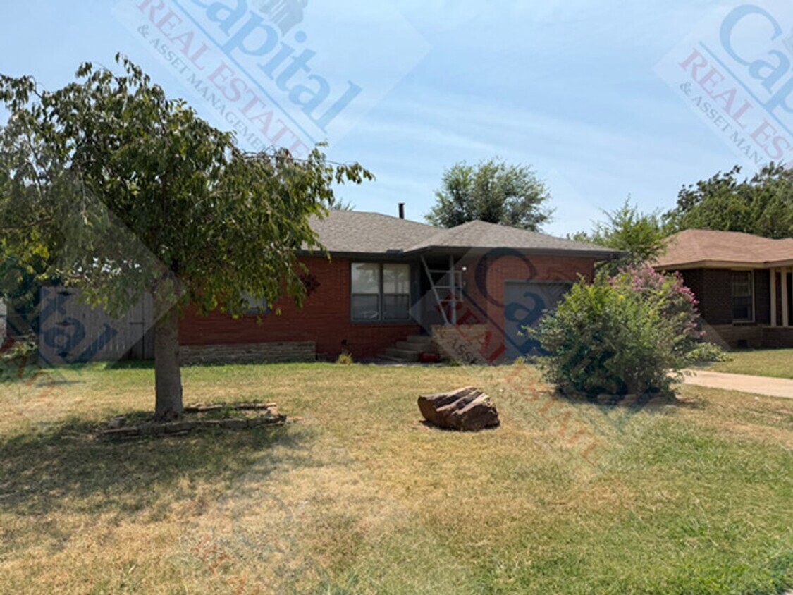 Photo - 256 E. Key Blvd.