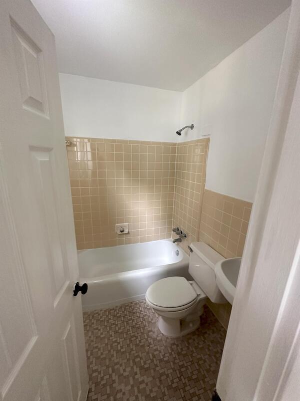 Foto del edificio - 255 W Ocean View Ave