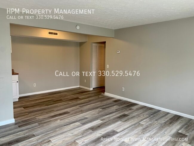 Foto del edificio - 4229 Middlebranch Ave NE