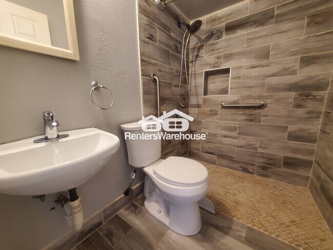 Foto del edificio - 1418 W Mitchell St
