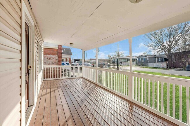 Foto del edificio - 14623 Gainesville St