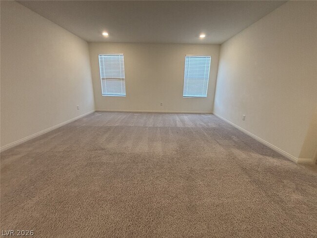 Foto del edificio - 7008 Dandelion Pk Ave